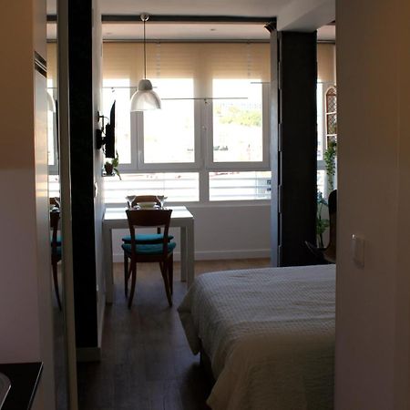 Nice Studio In Alicante City Centre ภายนอก รูปภาพ