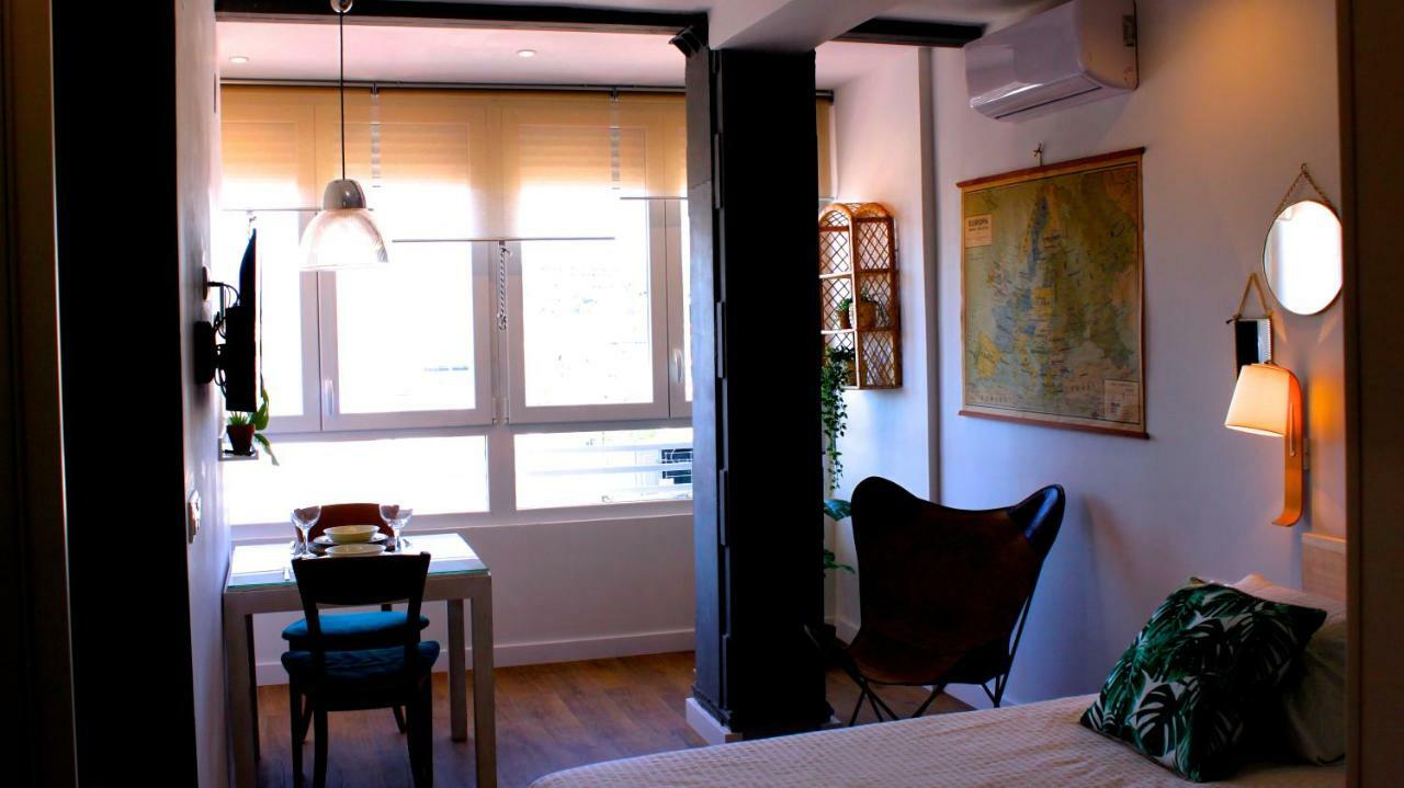 Nice Studio In Alicante City Centre ภายนอก รูปภาพ